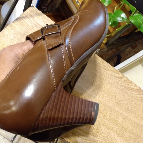 Pierre Dumas Shoe - Picture 5 of 5